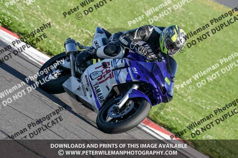 donington no limits trackday;donington park photographs;donington trackday photographs;no limits trackdays;peter wileman photography;trackday digital images;trackday photos